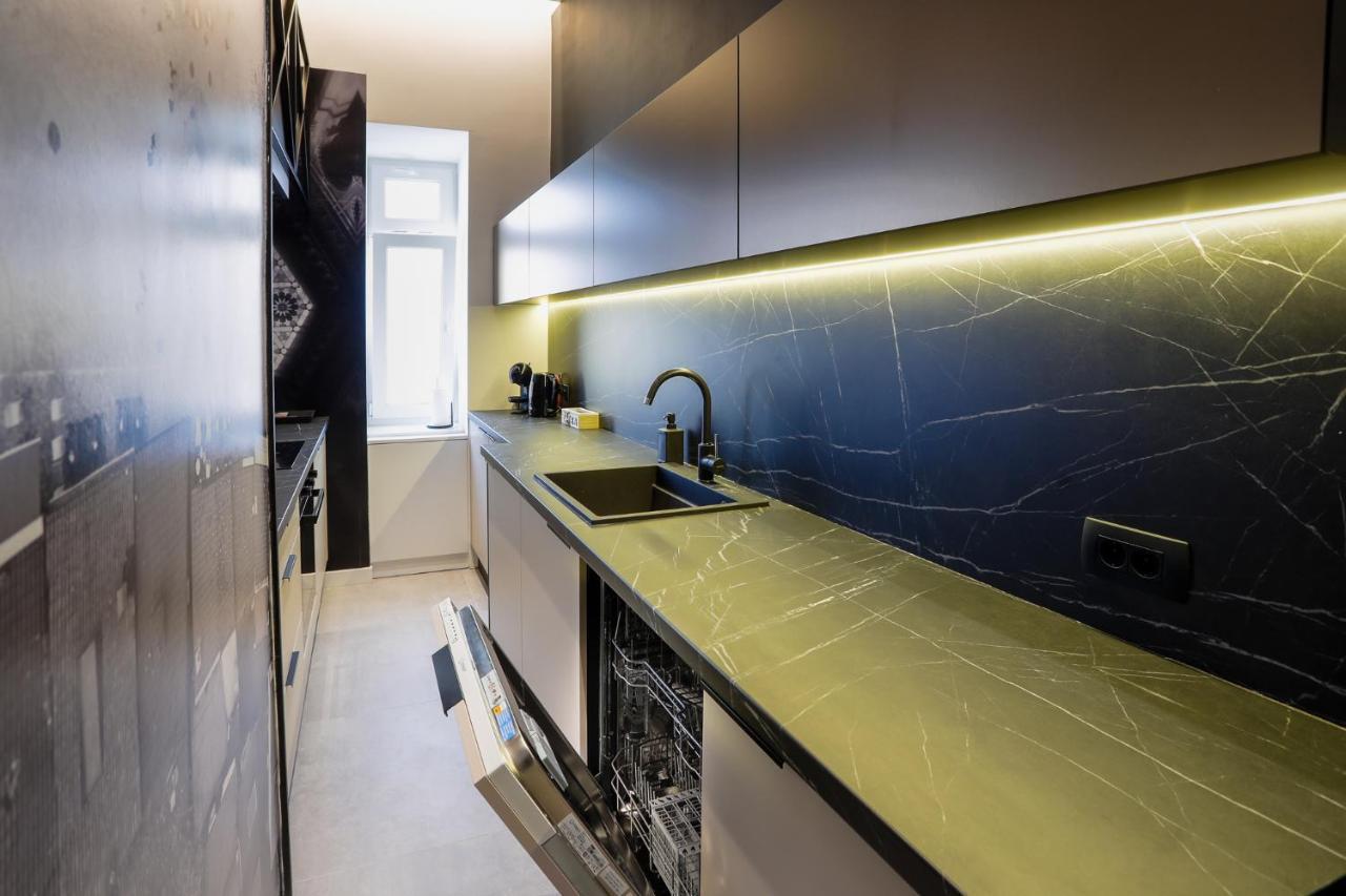 Lofty Exclusive Apartments Сараево Экстерьер фото